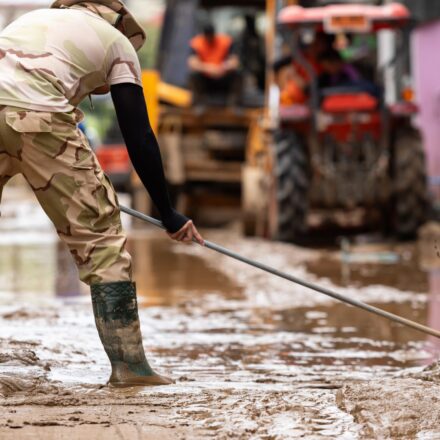 Unequal weather: climate change and mental health inequalities